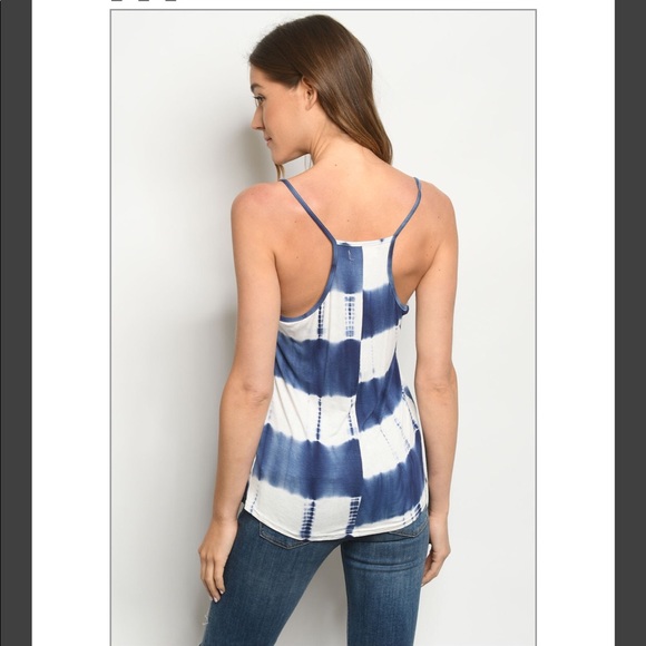 🦋 5⭐️ Navy Tie-Dye Tank - Picture 2 of 3